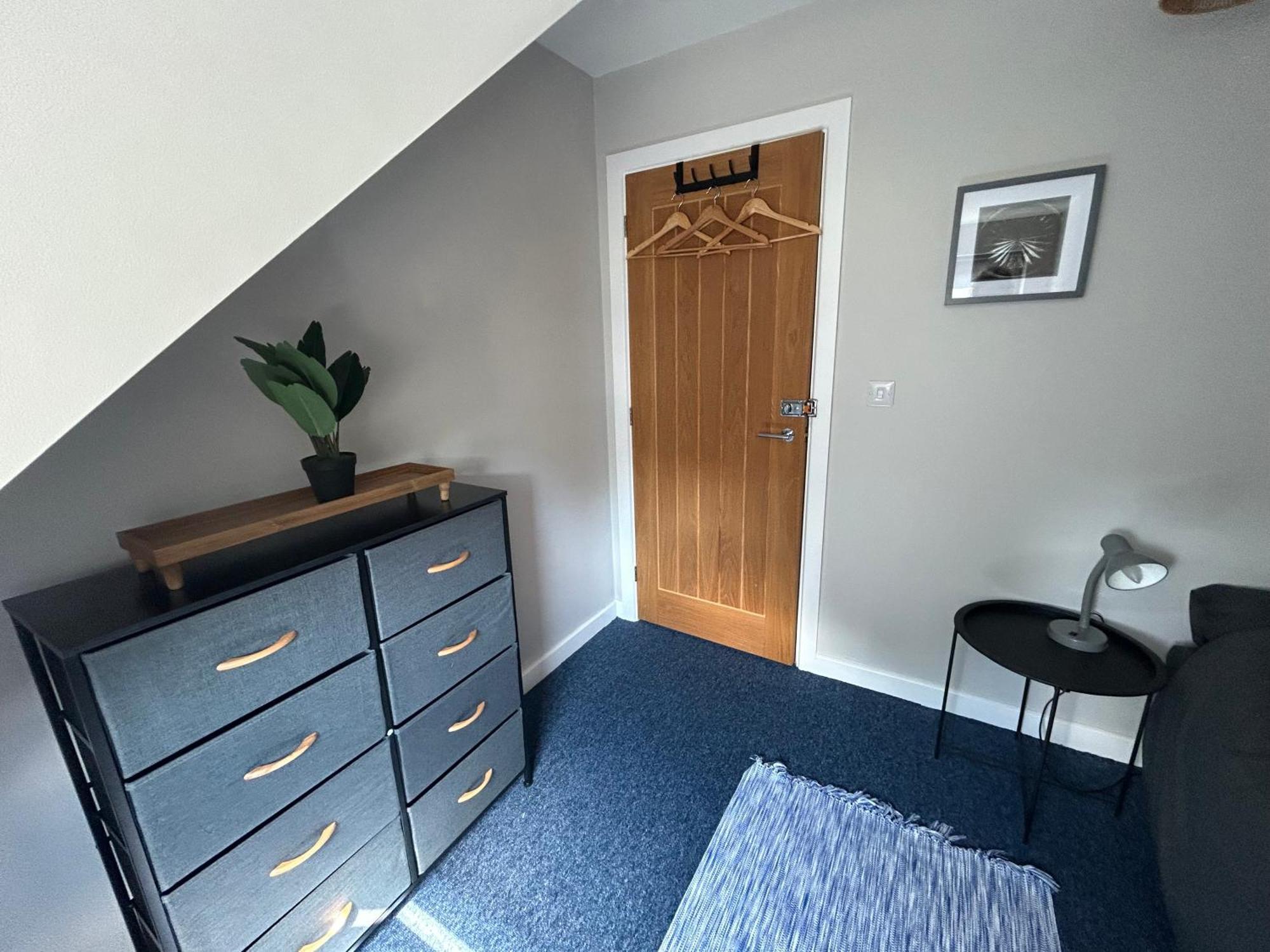 Double Room Yeovil Town Centre Exterior photo